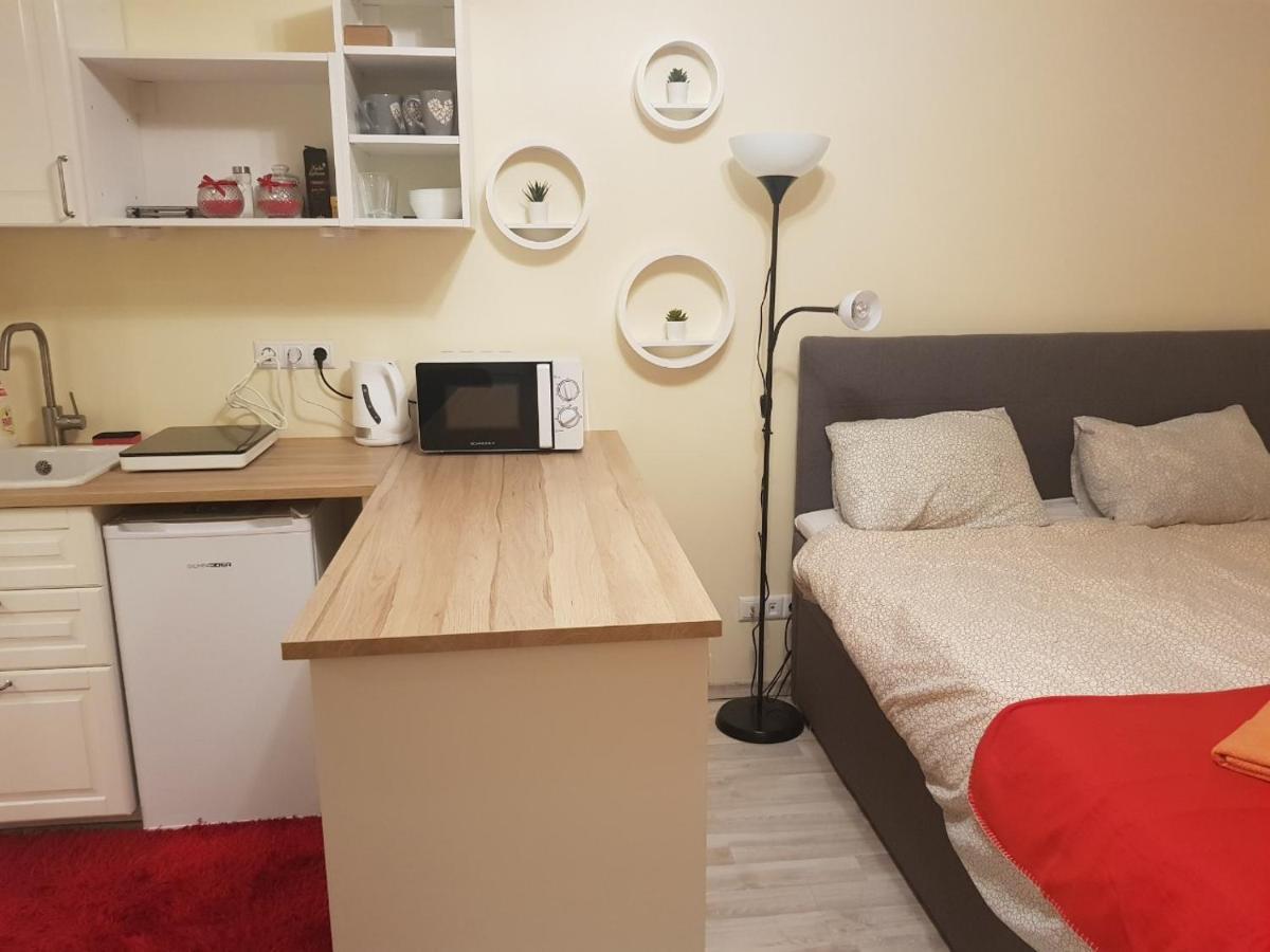 Studio On Tehnika 19 Tallinn Eksteriør billede